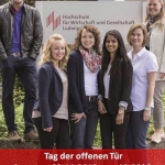 Hochschulfoto mit Studierenden