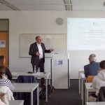 Prof. Dr. Michael Graef von der Hochschule Worms leitete die die Veranstaltung mit einem Impulsvortrag zur Vielfalt von Unternehmensgründungen ein.