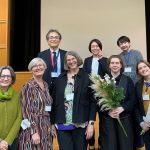 Partner*innen aus der Hebammenwissenschaft der NCU und Delegation der HWG LU mit Studierenden des OAI beim Symposium (Bild: HWG LU/Filsinger)